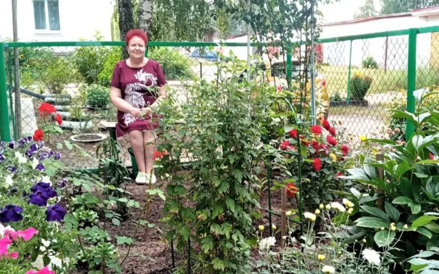 Администрация г.о.г.Кулебаки продолжает рассказывать подписчикам группы ВКонтакте об участниках проекта «Мой двор - моя гордость»